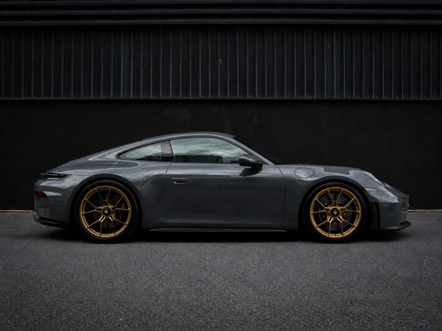 Porsche 911 GT3 Touring สี Slate Grey